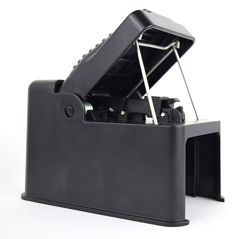 遠隔操作・動物セラピーのためのBlack Box！ Wildlife Control Supplies: Black Box Gopher Trap - Dozen